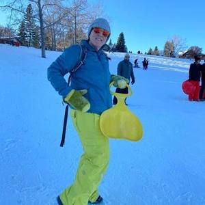 Meet your Posher, Holly